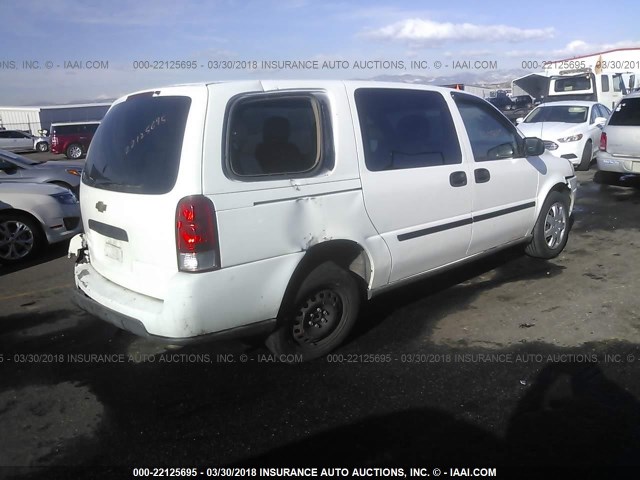 1GBDV13188D122062 - 2008 CHEVROLET UPLANDER INCOMPLETE WHITE photo 4