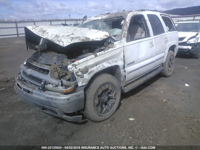 1GNEK13Z62J249262 - 2002 CHEVROLET TAHOE K1500 WHITE photo 2