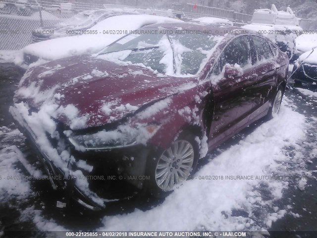 3FA6P0LU3DR380984 - 2013 FORD FUSION SE HYBRID RED photo 2