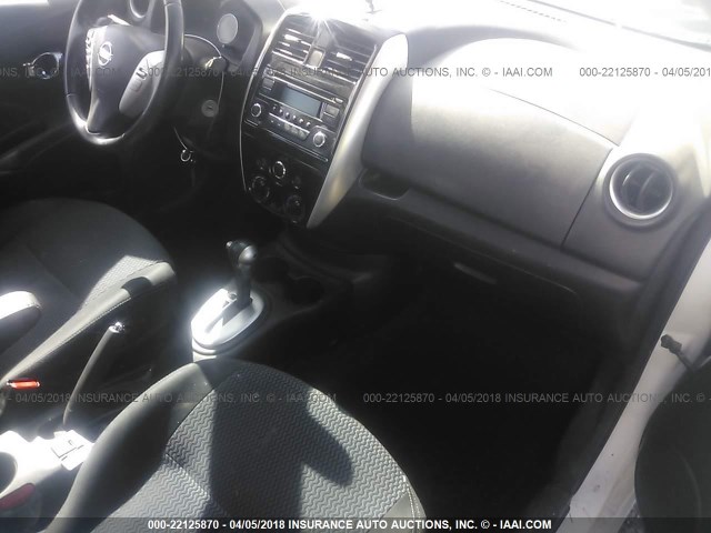 3N1CE2CP5FL382494 - 2015 NISSAN VERSA NOTE S/S PLUS/SV/SL/SR WHITE photo 5