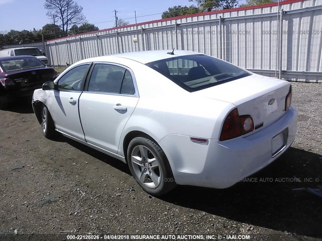 1G1ZG57B09F132900 - 2009 CHEVROLET MALIBU LS თეთრი ფოტო 3