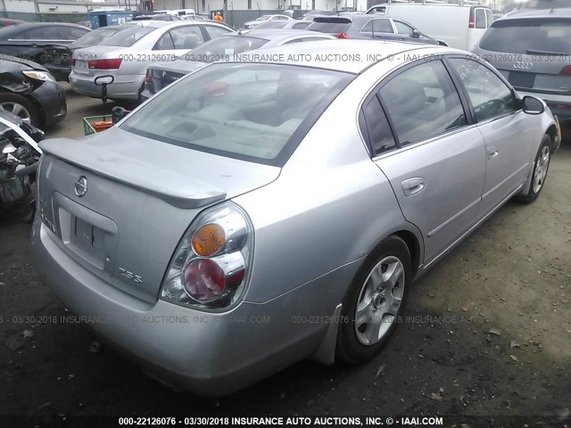 1N4AL11D83C311252 - 2003 NISSAN ALTIMA S/SL GRAY photo 4