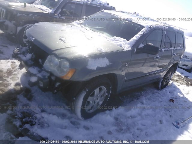 1J8HR48N88C124259 - 2008 JEEP GRAND CHEROKEE LAREDO GRAY photo 2