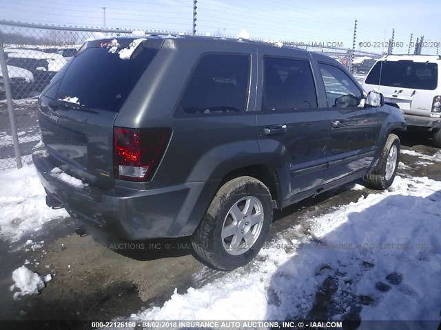 1J8HR48N88C124259 - 2008 JEEP GRAND CHEROKEE LAREDO GRAY photo 4