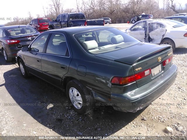 4T1BG22KXXU437789 - 1999 TOYOTA CAMRY CE/LE/XLE 绿色 照片 3