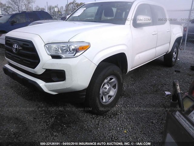 5TFCZ5ANXGX002253 - 2016 TOYOTA TACOMA DBL CAB/SR/SR5/TRD SPT/OR WHITE photo 2