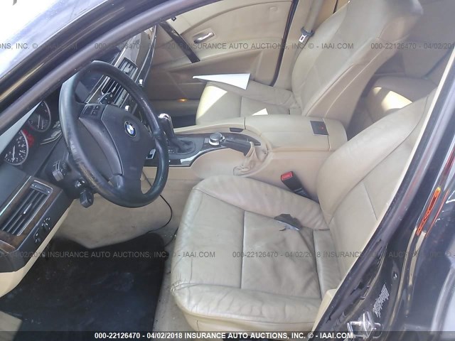 WBANF33536CS35932 - 2006 BMW 525 XI 黑色 照片 5