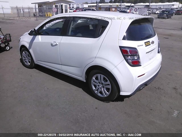 1G1JG6SH9H4172014 - 2017 CHEVROLET SONIC WHITE photo 3