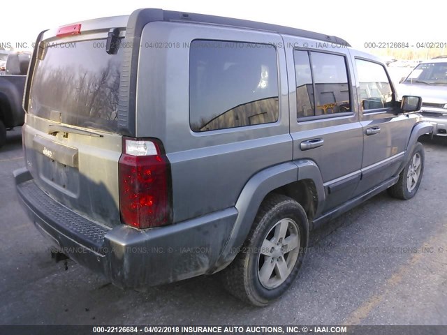 1J8HG48K67C647614 - 2007 JEEP COMMANDER GRAY photo 4