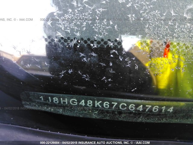 1J8HG48K67C647614 - 2007 JEEP COMMANDER GRAY photo 9