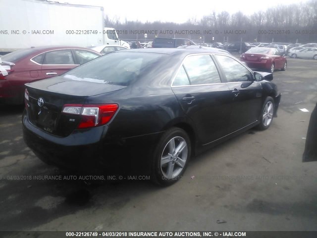 4T1BF1FKXEU382314 - 2014 TOYOTA CAMRY L/SE/LE/XLE 蓝色 照片 4