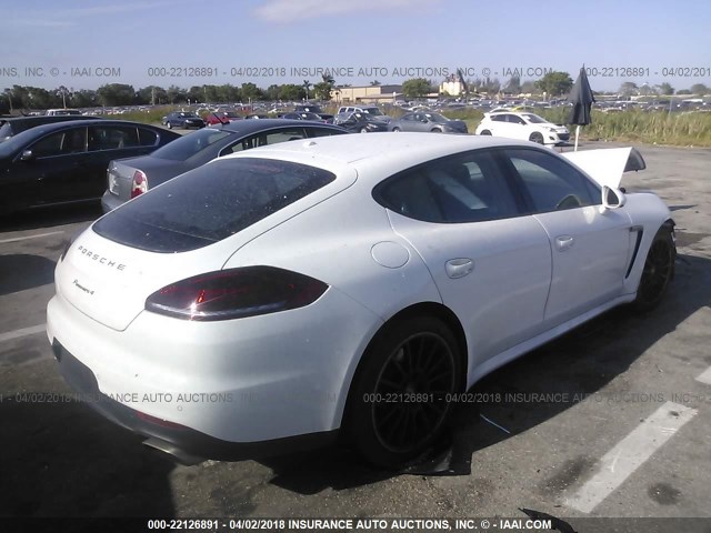 WP0AA2A7XEL014082 - 2014 PORSCHE PANAMERA 2/4 WHITE photo 4