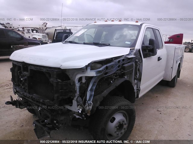 1FD8X3H68HED54173 - 2017 FORD F350 SUPER DUTY WHITE photo 2