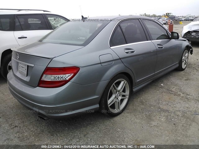 WDDGF56X88F062551 - 2008 MERCEDES-BENZ C 350 SILVER photo 4