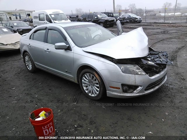 3FADP0L34AR103769 - 2010 FORD FUSION HYBRID SILVER photo 1