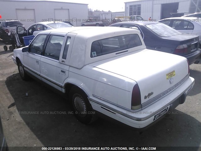 1C3XV66R5ND737322 - 1992 CHRYSLER NEW YORKER FIFTH AVENUE WHITE photo 3