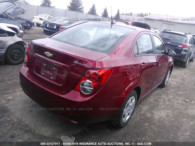 1G1JA5SH1D4247150 - 2013 CHEVROLET SONIC LS 红色 照片 4