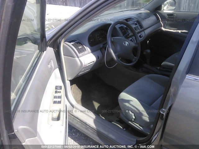 4T1BE32K83U641268 - 2003 TOYOTA CAMRY LE/XLE/SE Қоңыр фото 5