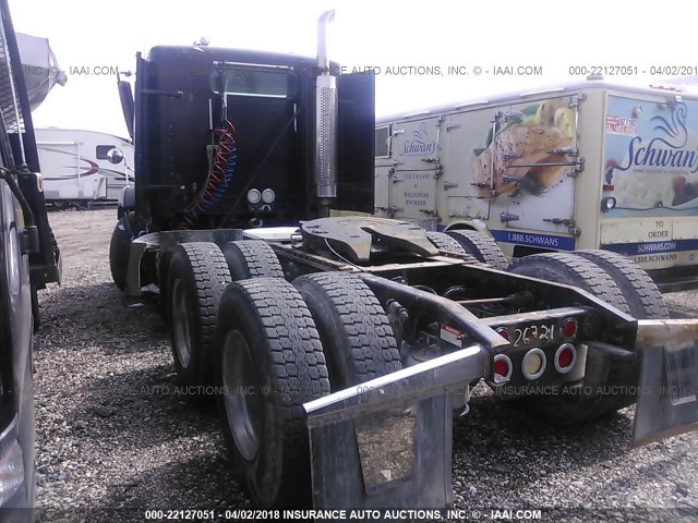 1FUYNMDB1YLG26721 - 2000 FREIGHTLINER FC112 FLC112 BLACK photo 3