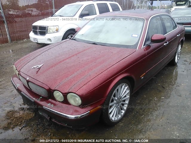 SAJWA73B04TG14052 - 2004 JAGUAR XJR S RED photo 2