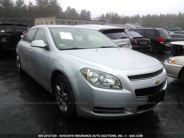 1G1ZH57B694265797 - 2009 CHEVROLET MALIBU 1LT SILVER photo 1