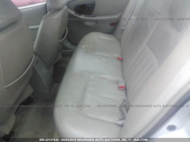 1G1NE52J72M543537 - 2002 CHEVROLET MALIBU LS 银色 照片 8