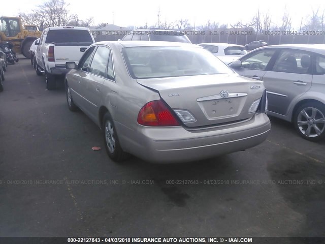 4T1BF28BX2U254654 - 2002 TOYOTA AVALON XL/XLS BEIGE photo 3