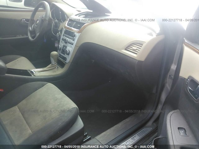 1G1ZC5E03CF103945 - 2012 CHEVROLET MALIBU 1LT Qəhvəyi foto 5