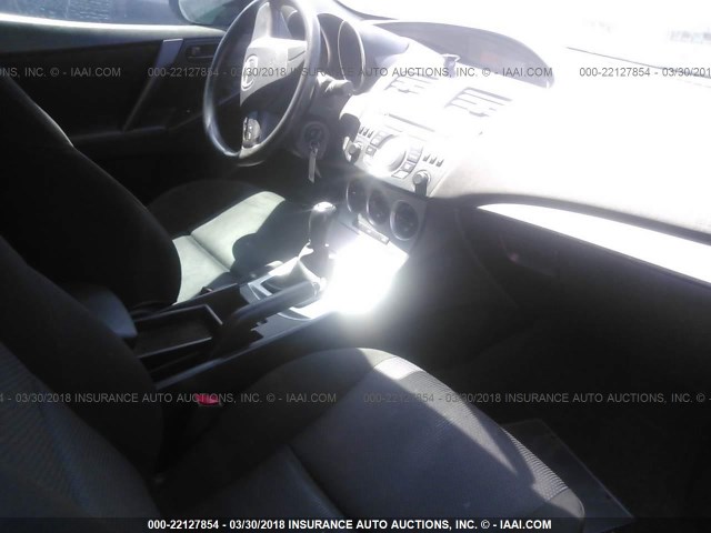 JM1BL1SF5A1332440 - 2010 MAZDA 3 I SILVER photo 5