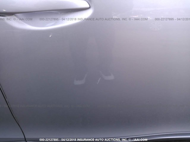 JTHKD5BH6F2221451 - 2015 LEXUS CT 200 SILVER photo 6