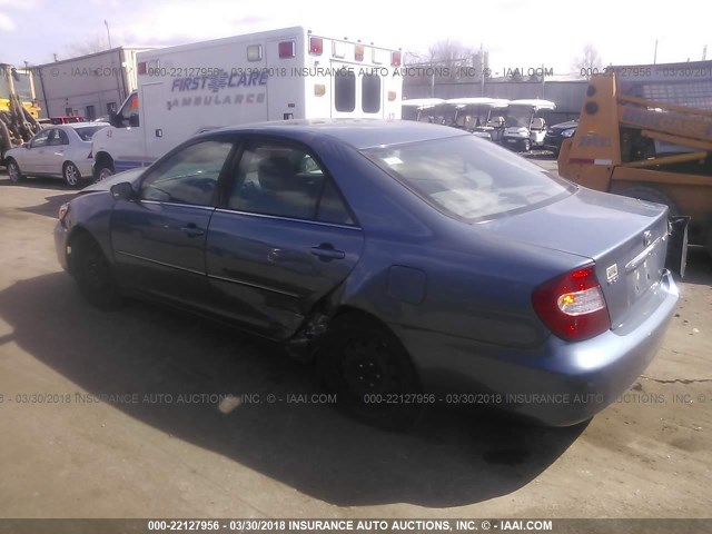 4T1BE32K53U709414 - 2003 TOYOTA CAMRY LE/XLE/SE BLUE photo 3