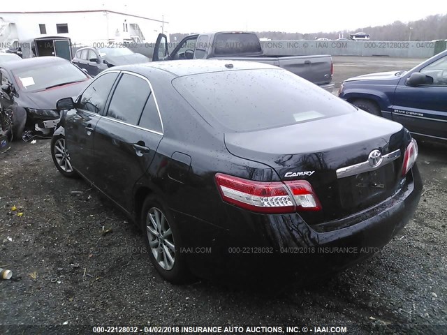 4T1BF3EK4AU512692 - 2010 TOYOTA CAMRY SE/LE/XLE BLACK photo 3