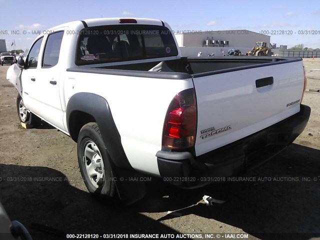 5TFJX4GN8DX025119 - 2013 TOYOTA TACOMA DOUBLE CAB თეთრი ფოტო 3