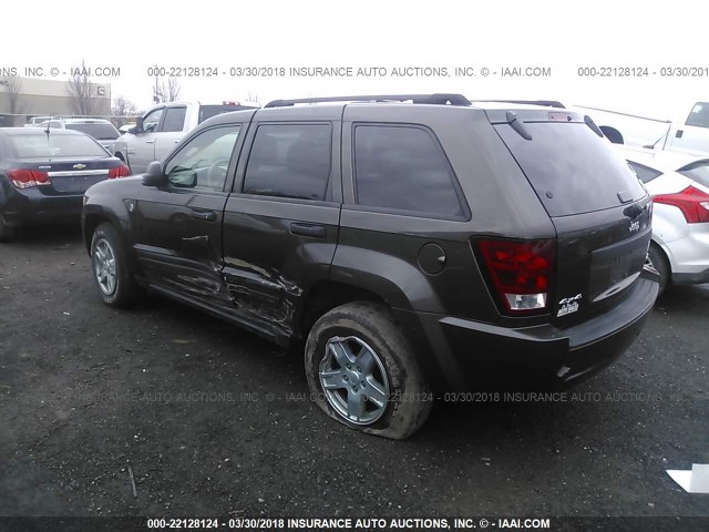 1J4HR48N75C560307 - 2005 JEEP GRAND CHEROKEE LAREDO/COLUMBIA/FREEDOM 深棕色 照片 3