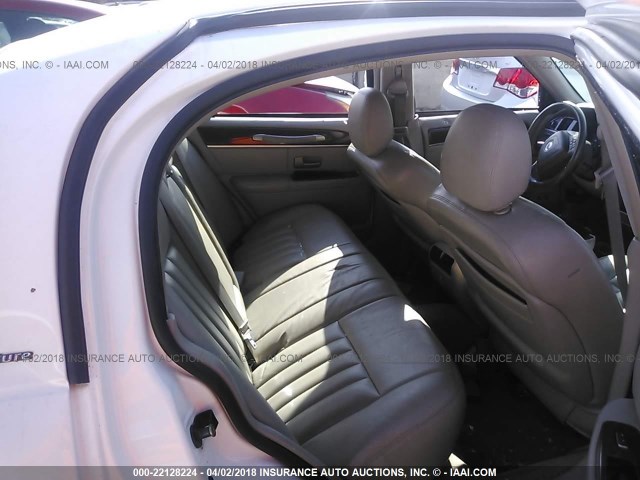 1LNHM81W74Y623773 - 2004 LINCOLN TOWN CAR EXECUTIVE/SIGNATURE თეთრი ფოტო 8