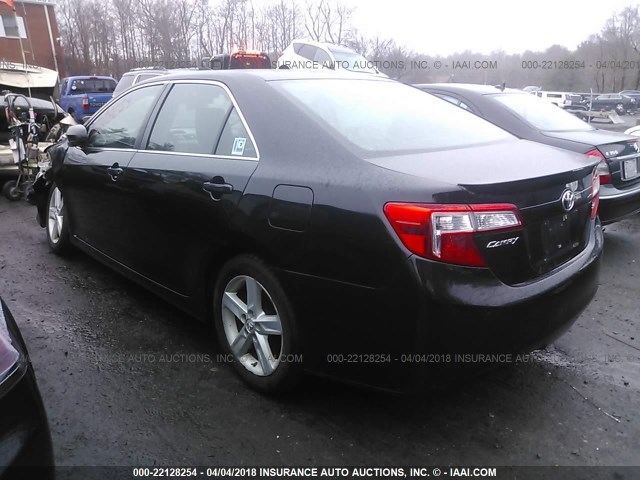 4T1BF1FK7CU143428 - 2012 TOYOTA CAMRY SE/LE/XLE Черный фото 3