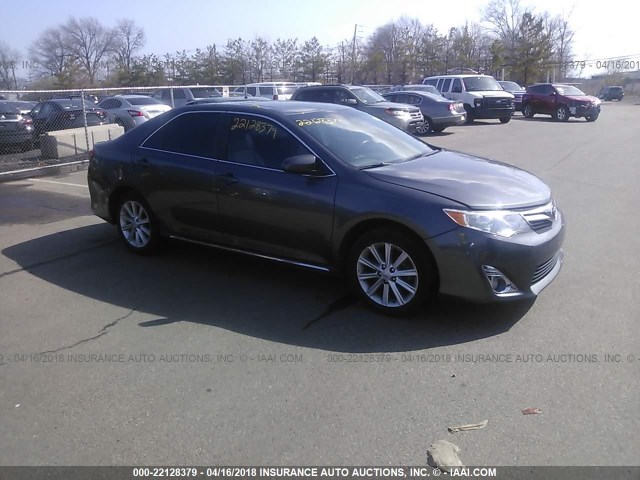 4T4BF1FK0ER384644 - 2014 TOYOTA CAMRY L/SE/LE/XLE GRAY photo 1