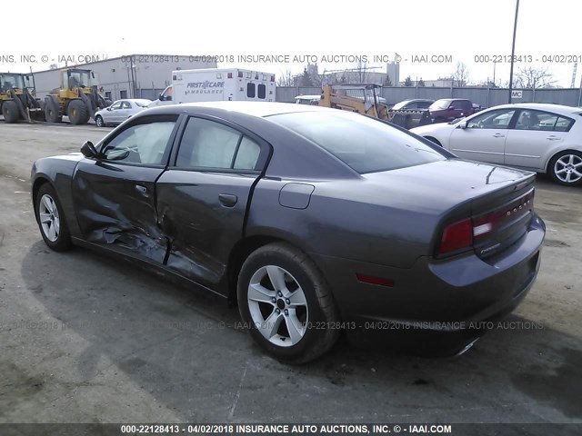 2C3CDXBG6DH678178 - 2013 DODGE CHARGER SE GRAY photo 3