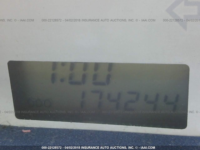 JTLKT324350219600 - 2005 TOYOTA SCION XB ნაცრისფერი ფოტო 7