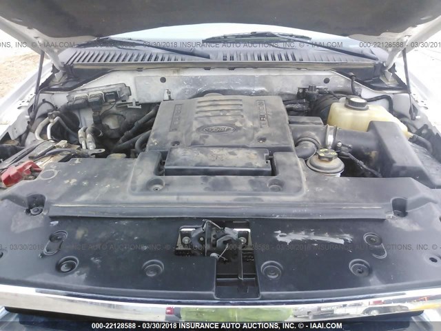 1FMFU16507LA60016 - 2007 FORD EXPEDITION XLT 白色 照片 10