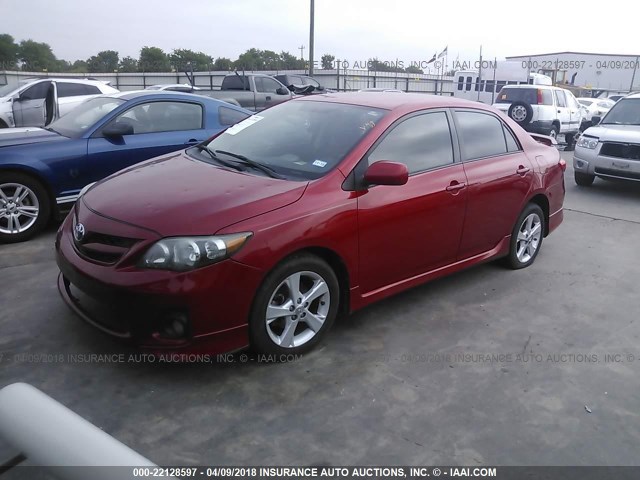 5YFBU4EE3CP072961 - 2012 TOYOTA COROLLA S/LE RED photo 2