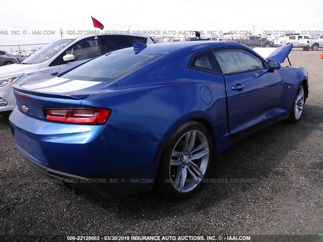 1G1FC1RS8H0185639 - 2017 CHEVROLET CAMARO LT Azul foto 4