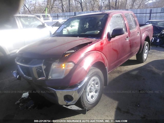 1N6AD07W37C436611 - 2007 NISSAN FRONTIER CREW CAB LE/SE/OFF ROAD MAROON photo 2