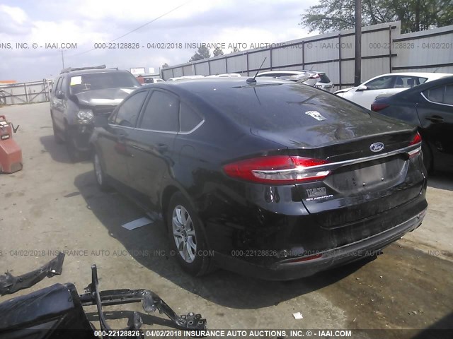 3FA6P0G72HR157135 - 2017 FORD FUSION S BLACK photo 3