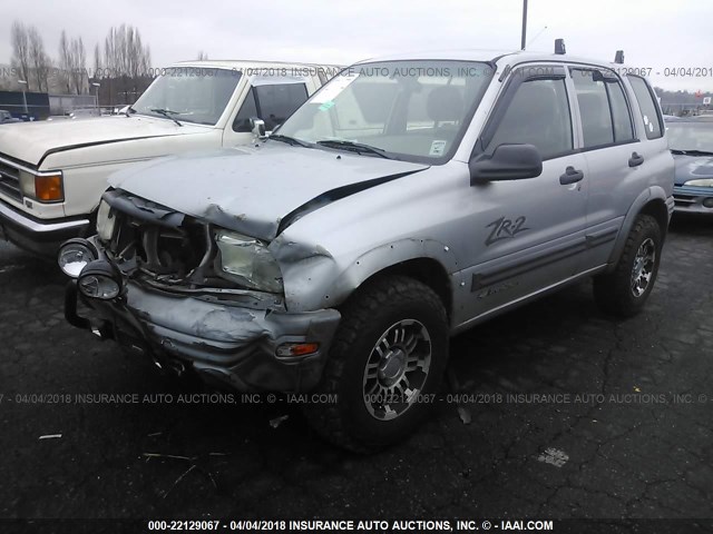 2CNBJ734716956299 - 2001 CHEVROLET TRACKER ZR2 SILVER photo 2