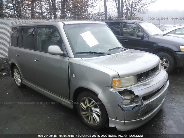 JTLKT324940154203 - 2004 TOYOTA SCION XB GRAY photo 1