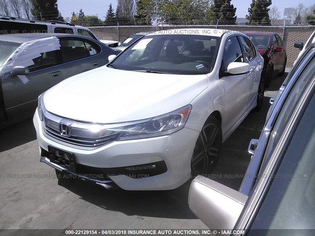 1HGCR2F57HA177654 - 2017 HONDA ACCORD SPORT 白色 照片 2