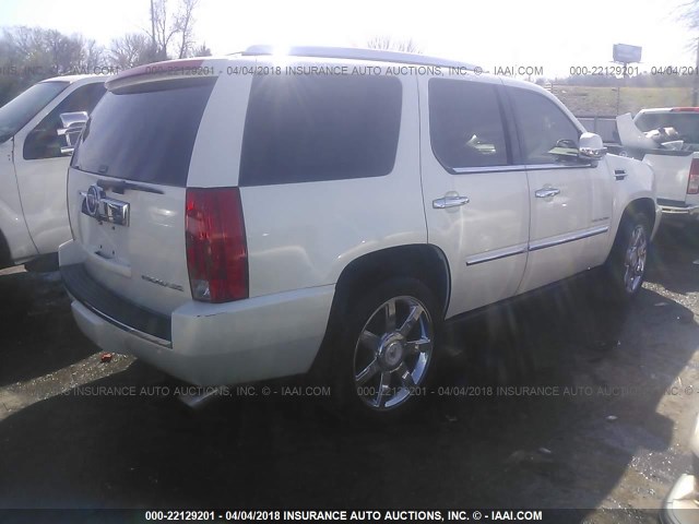 1GYUKCEF3AR223571 - 2010 CADILLAC ESCALADE PREMIUM WHITE photo 4