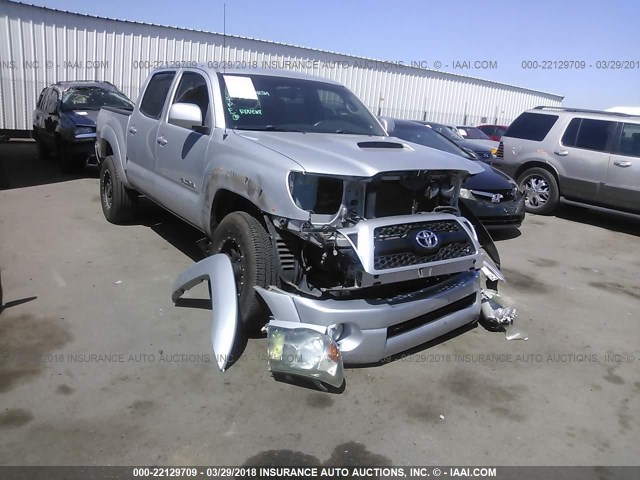 3TMJU4GN4BM118652 - 2011 TOYOTA TACOMA DOUBLE CAB PRERUNNER SILVER photo 1