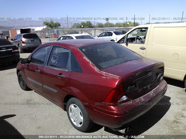 1FAFP33P91W257565 - 2001 FORD FOCUS LX RED photo 3